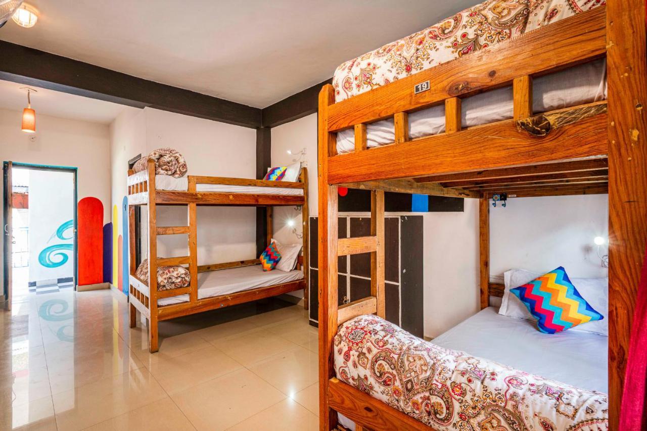 Flyaway Hostel ماكليود غانج المظهر الخارجي الصورة